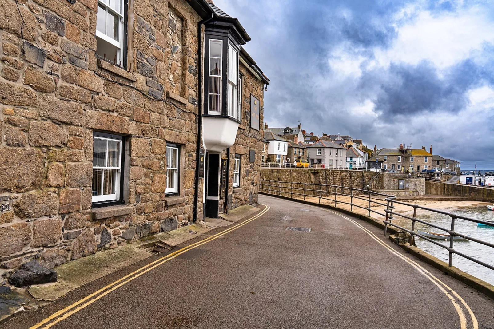 Cosy Mousehole Cottage with Sea Views-Outdoor