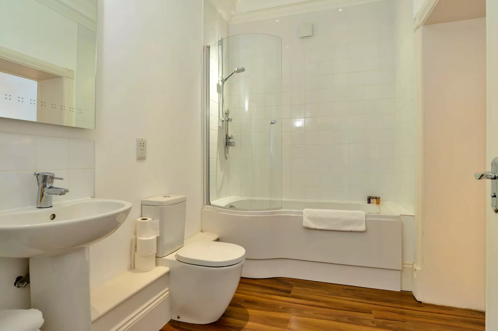 Alexander House-Bathroom