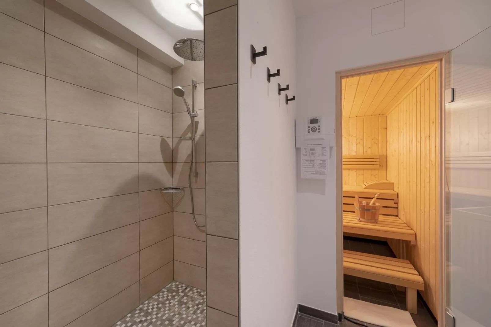 Nationalpark Chalet Glockhaus-Bathroom