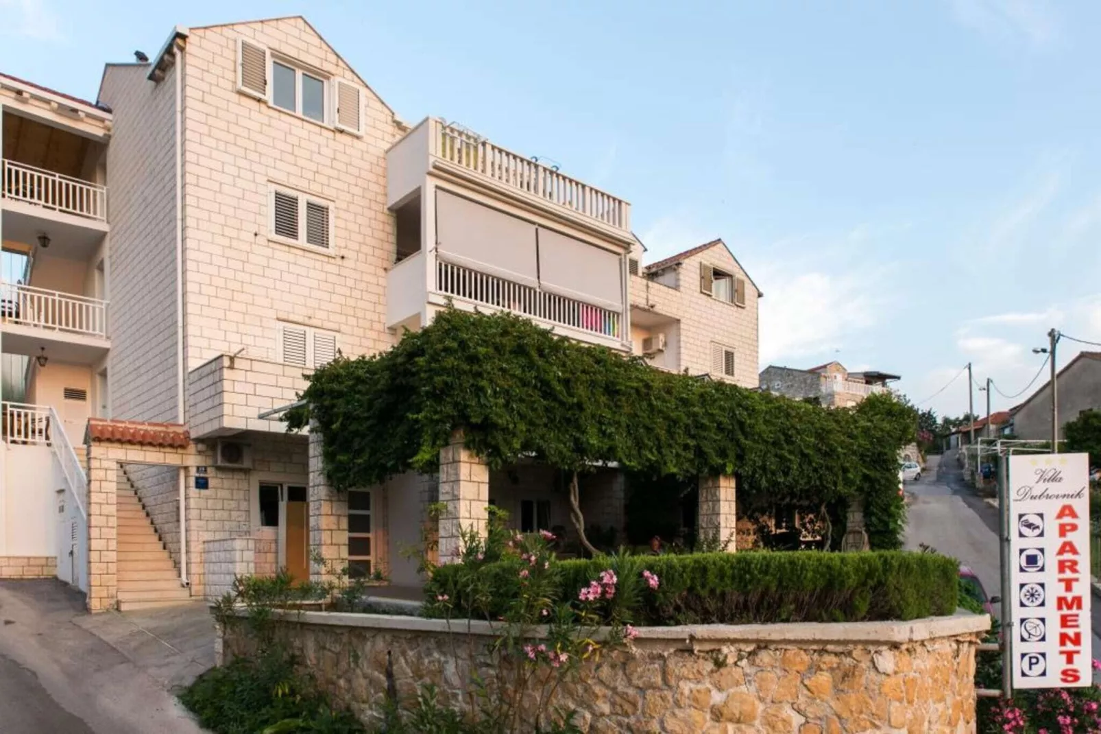 Apartments Villa Dubrovnik - Three Bedroom Apartment - Penthouse with Hot Tub-Outdoor