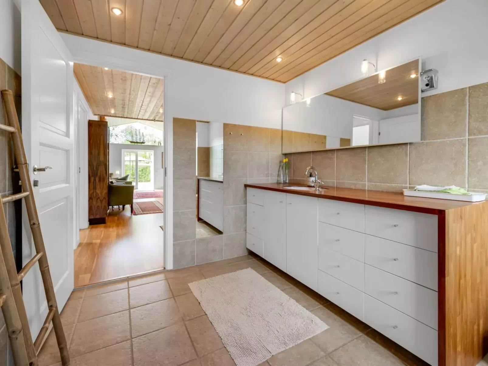 "Melle" - 350m from the sea-Inside