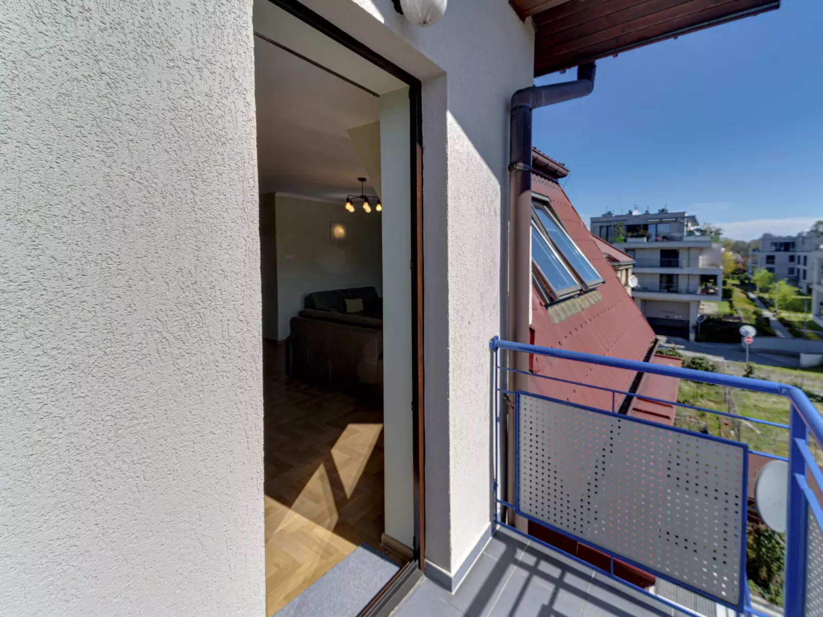 Czarodziejska-Outside