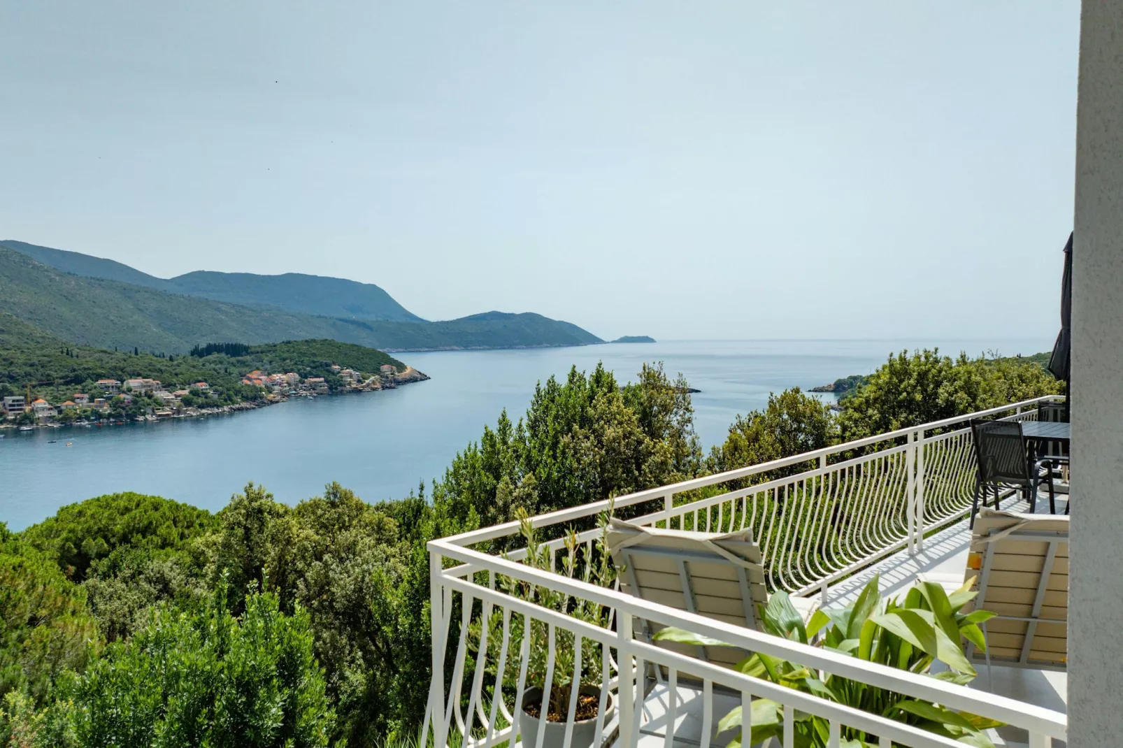 Apartment Konak - Two Bedroom Apartment with Terrace and Sea View-View