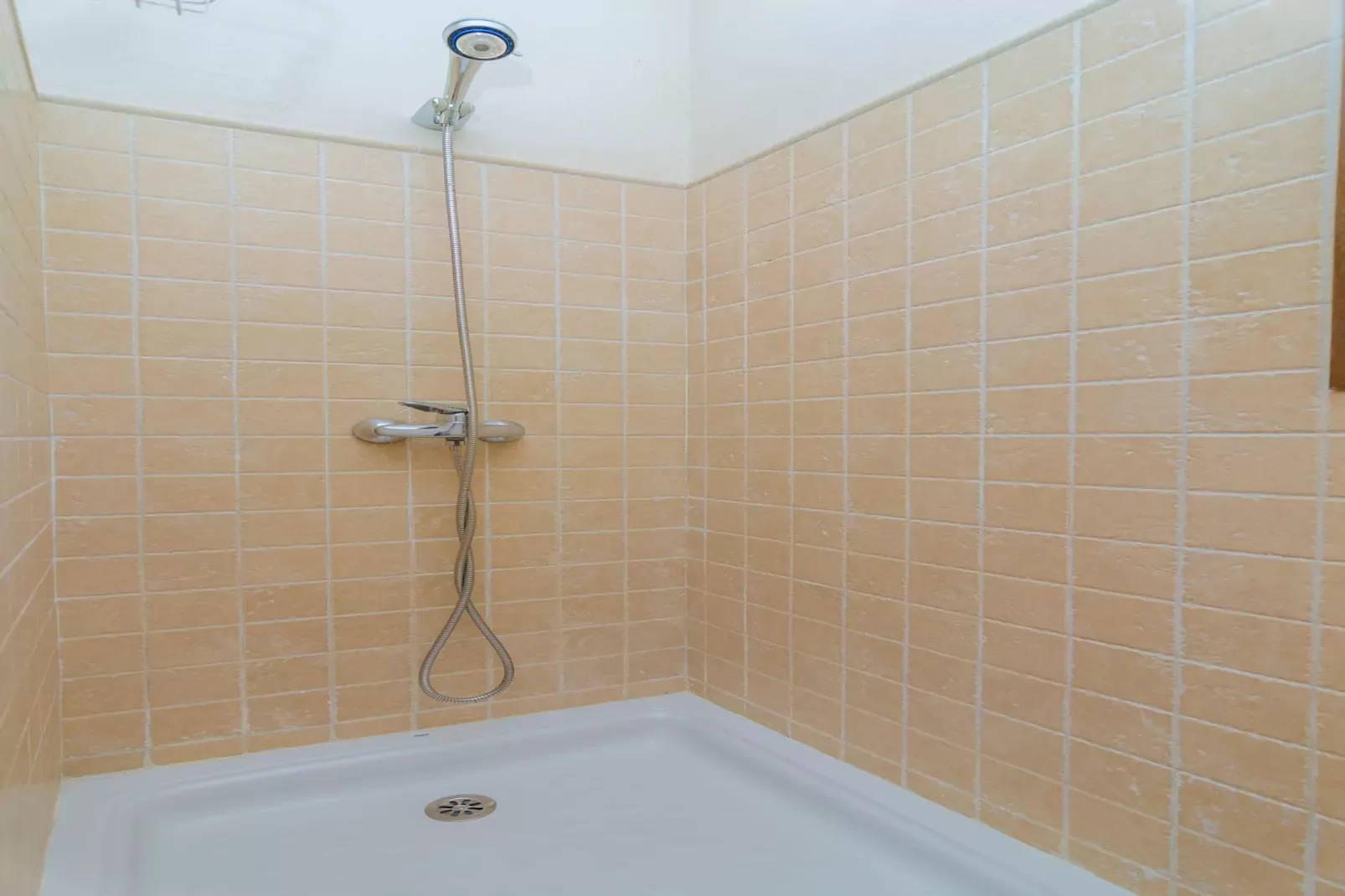 Can Rius-Bathroom