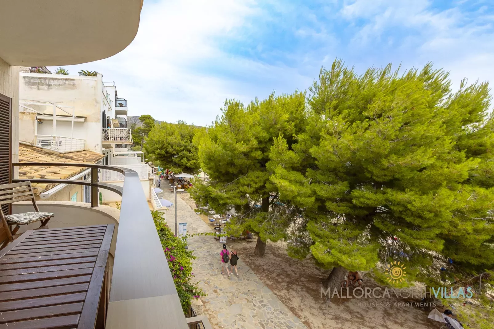 Apartamento Voramar II: Primera Línea en Pine Walk-Terrassenbalkon
