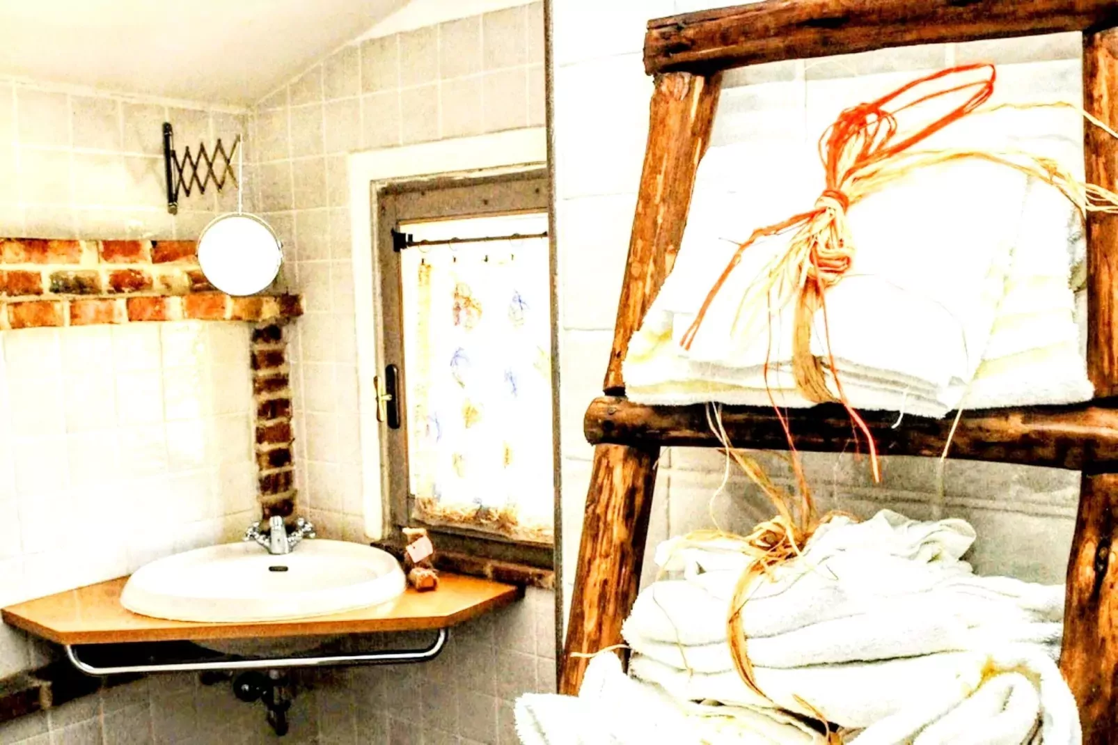 Iris-Bathroom