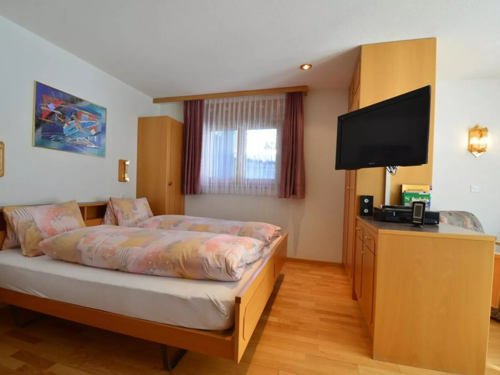 Helvetia Apartments-Inside