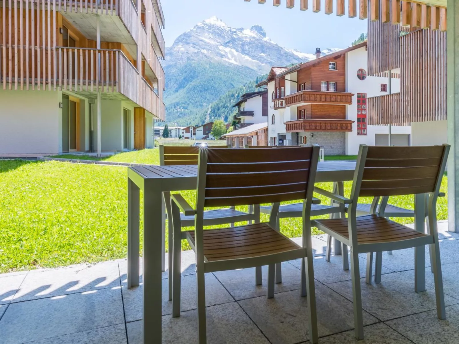 Montela Hotel & Resort - Holiday Stay-Draußen