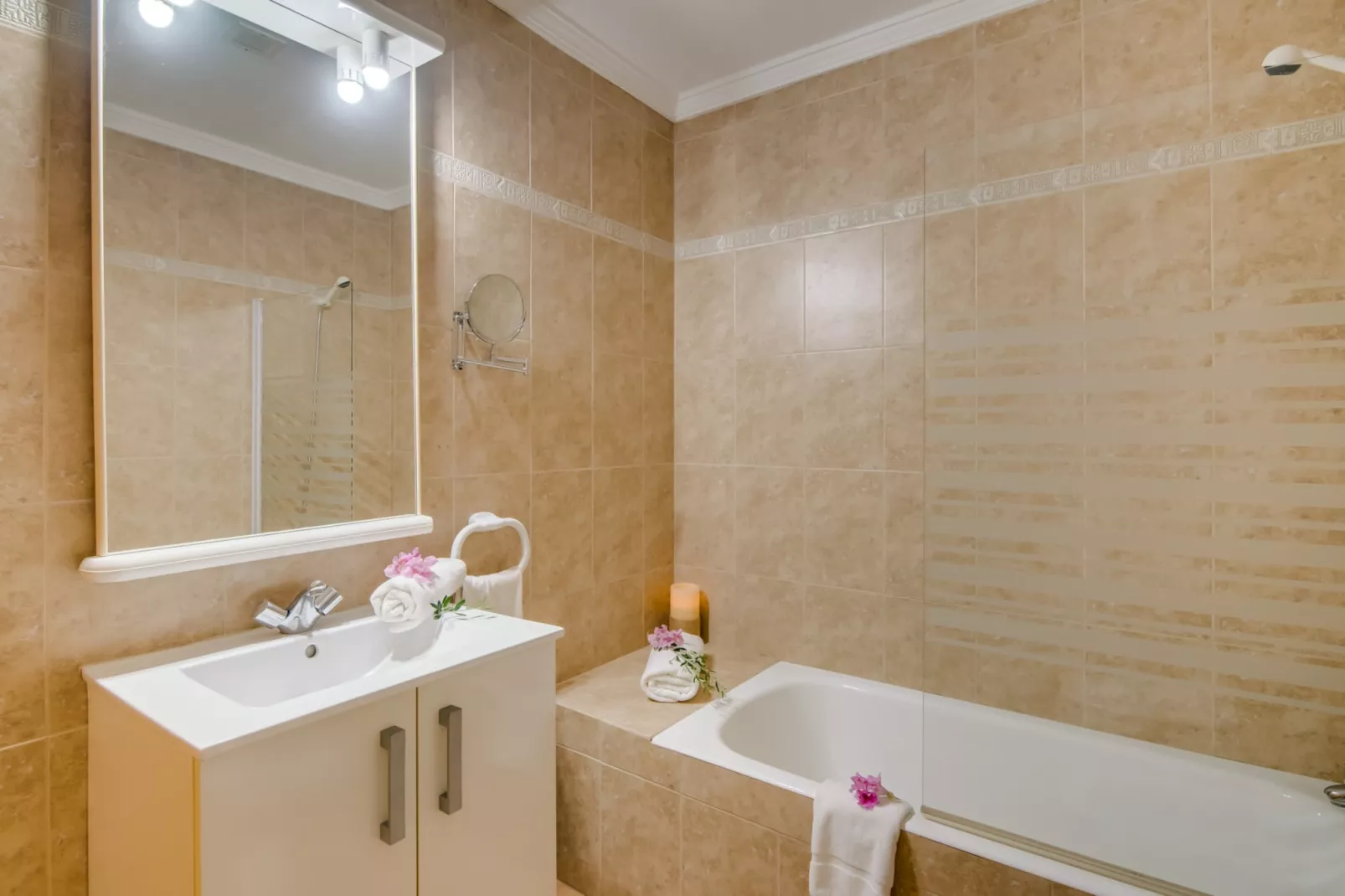Barranc de Son Fullos-Badezimmer