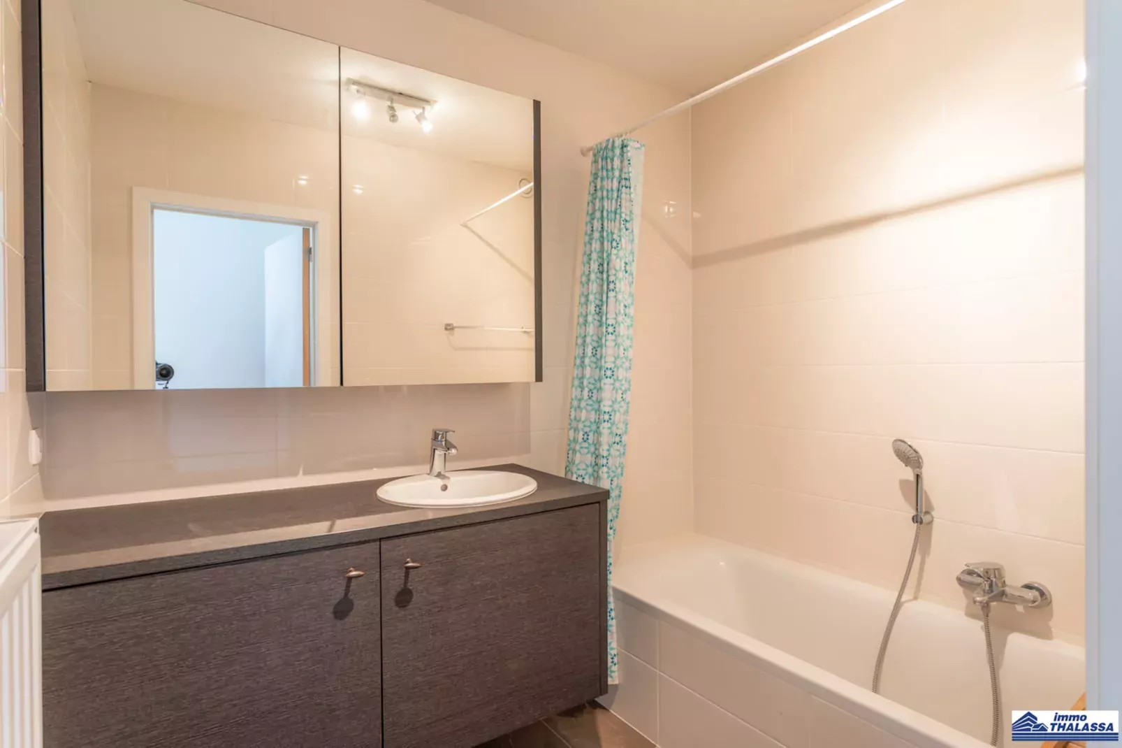 Wilcé 0102-Bathroom