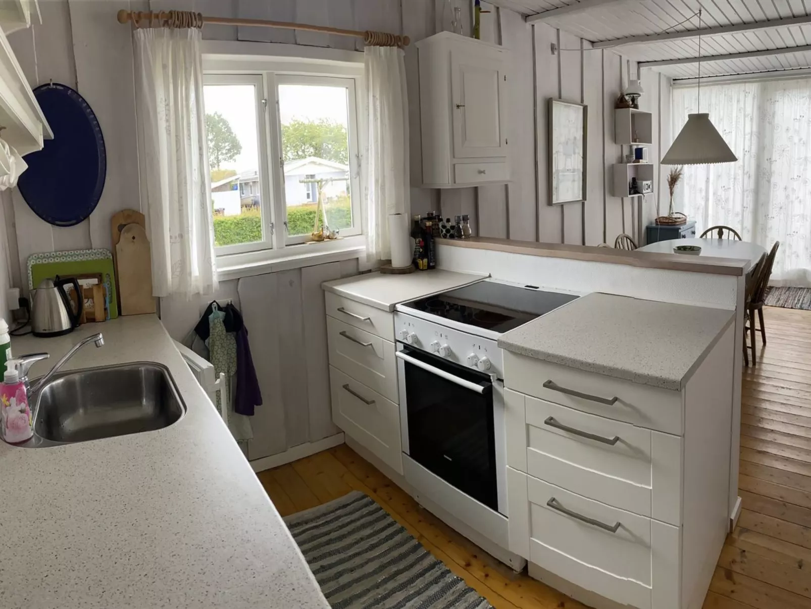 "Hira" - 200m from the sea-Drinnen