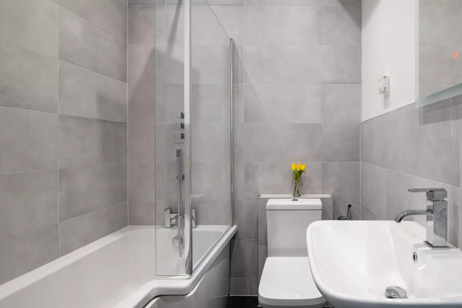 Capel Salem-Bathroom