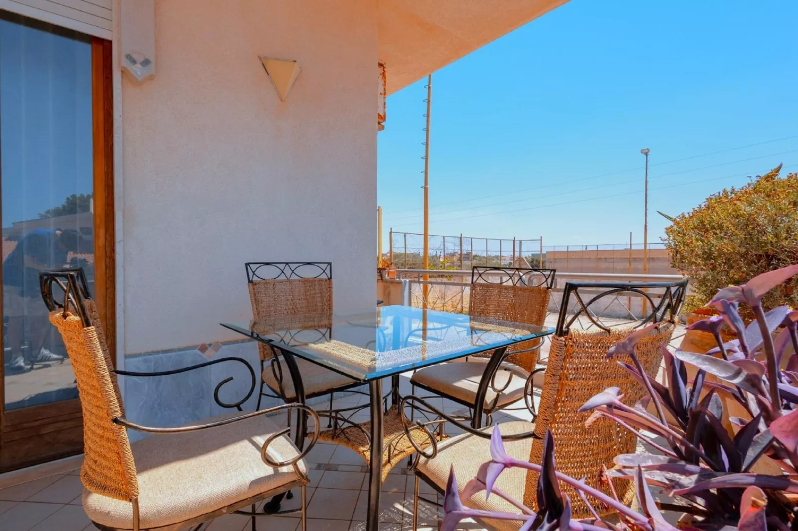 Villa Cloe-Terrace balcony