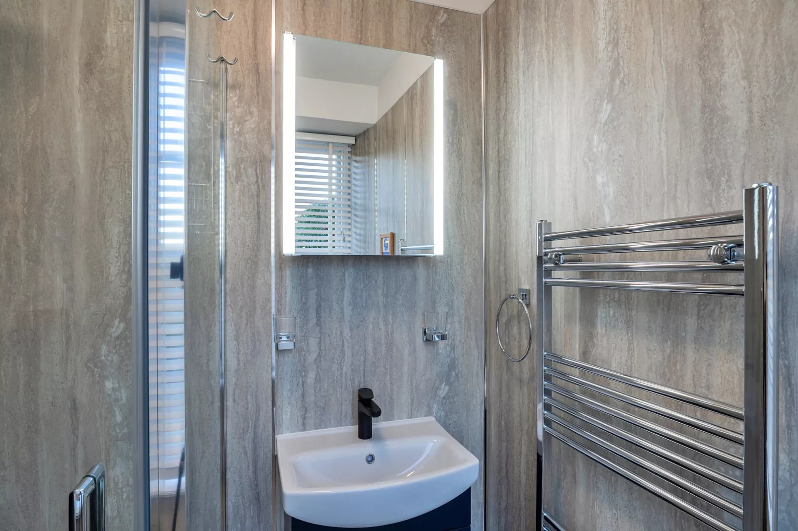 The Old Counting House-Bathroom