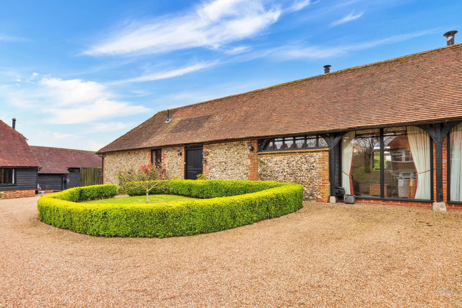 Flint Barn-Outdoor