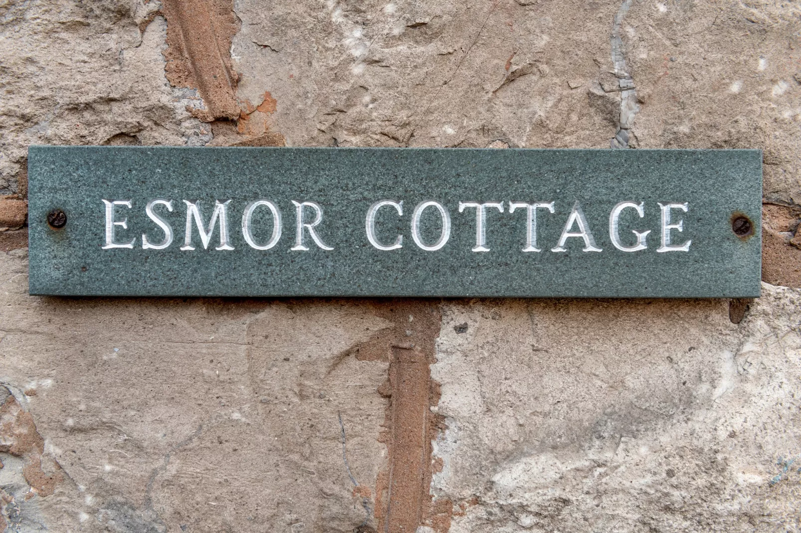 Esmor Cottage-Outdoor