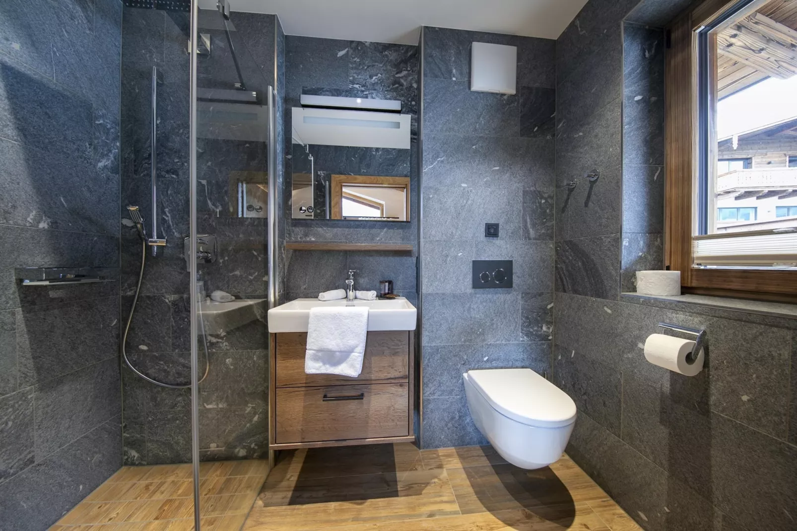 Nationalpark Chalet Grosser Happ-Bathroom
