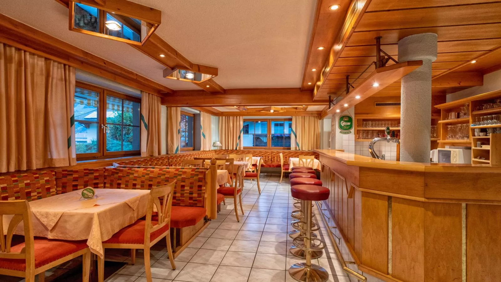 Oberleitner L-Salle à manger