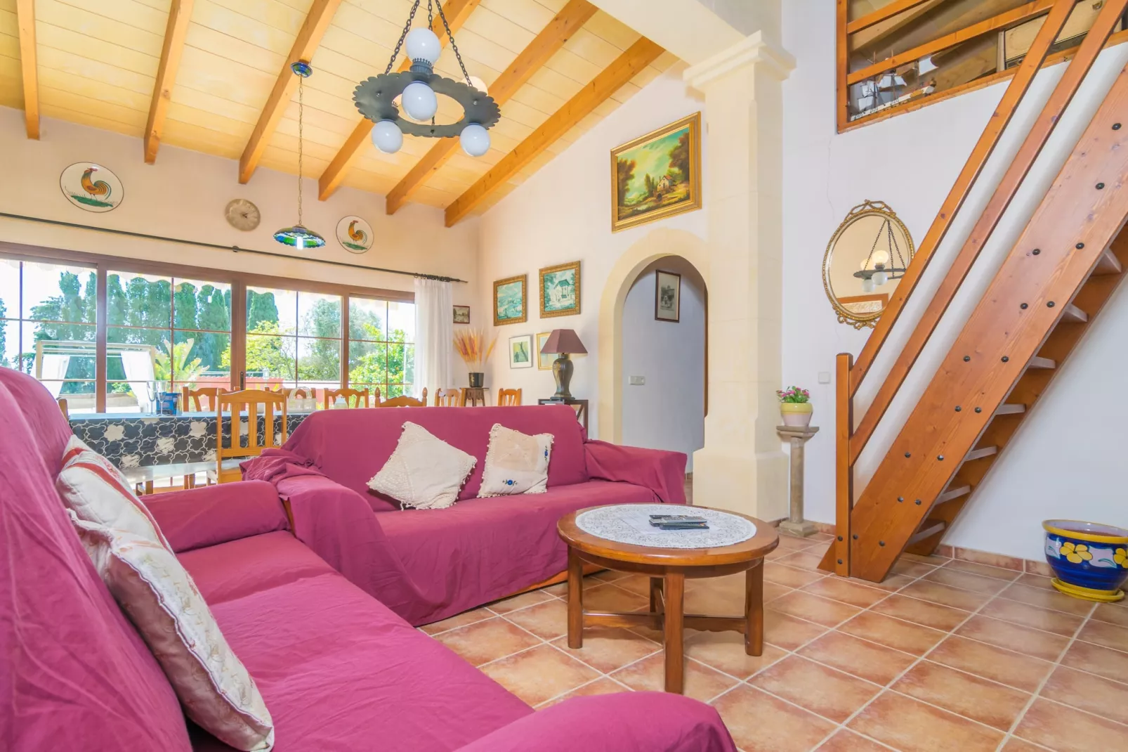 Es Blanquer De Na Fani-Living room