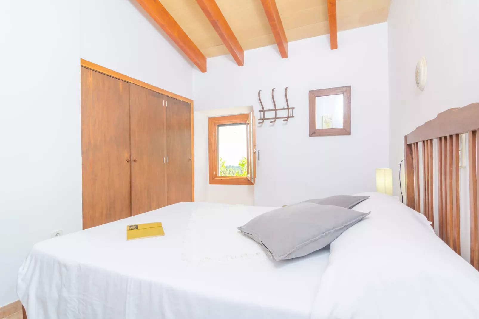 Es Rafal De Baix-Bedroom