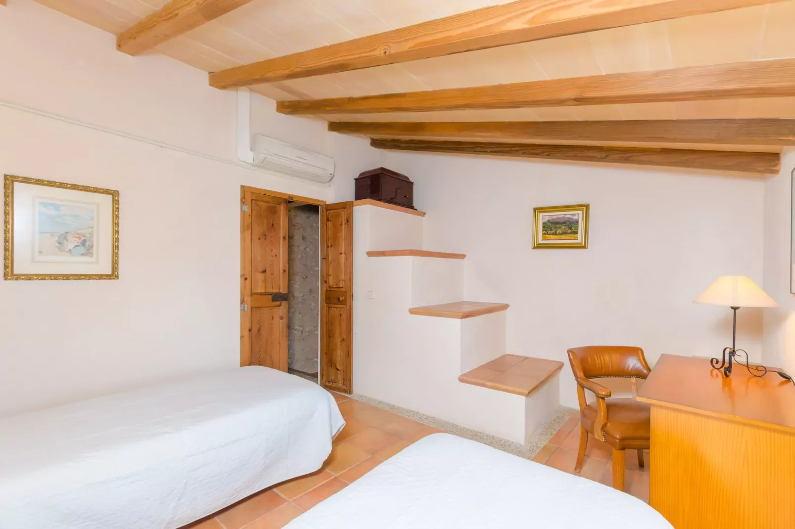 Finca Can Maria Costitx-Bedroom