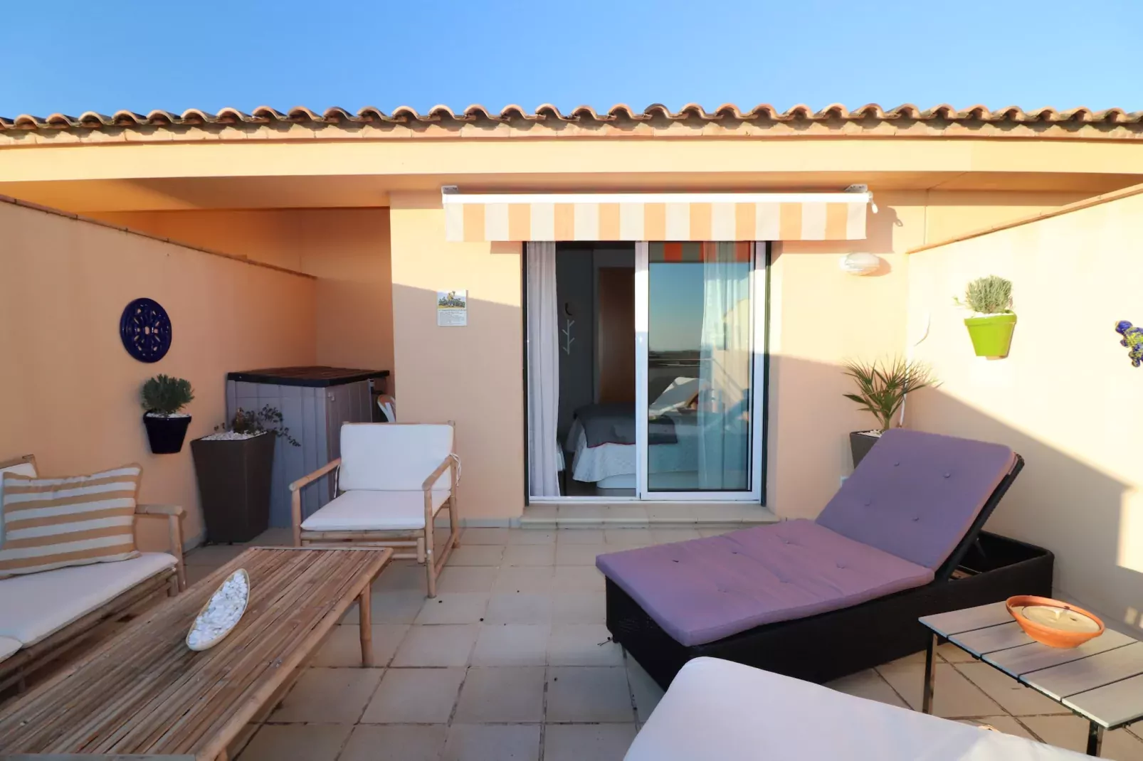 SUN VILLAGE P2-Terrasse