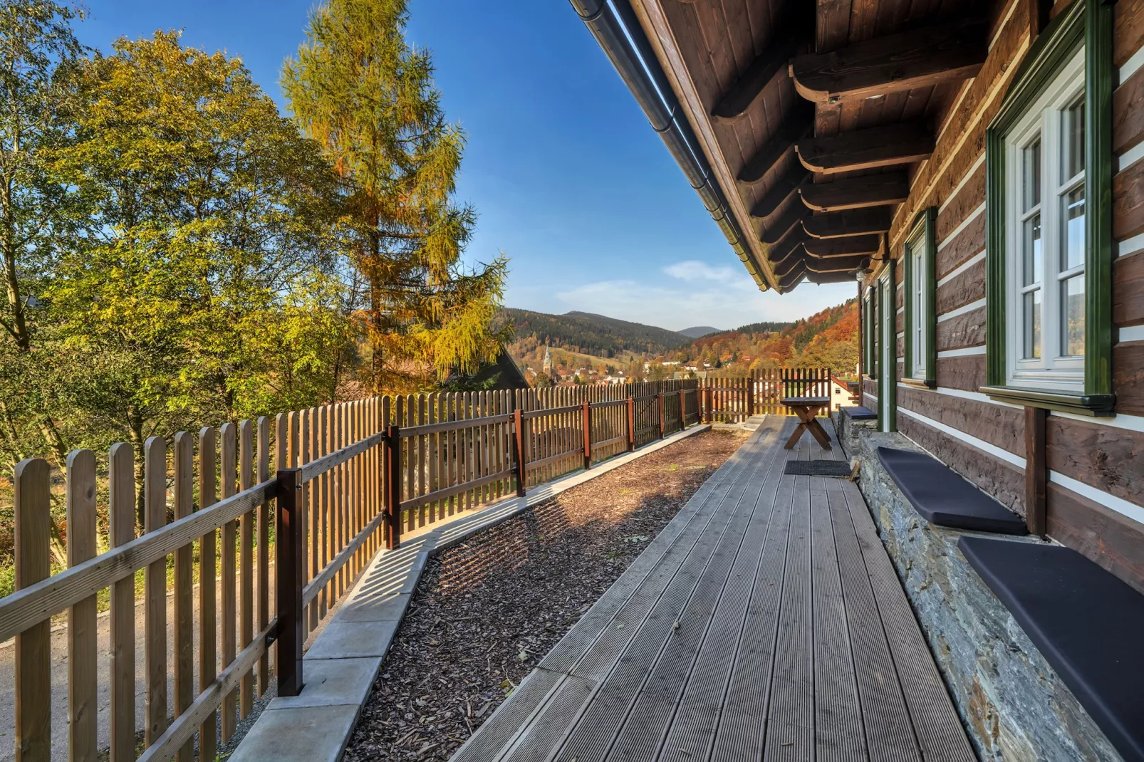 Horni Marsov KHK320-Terrasse