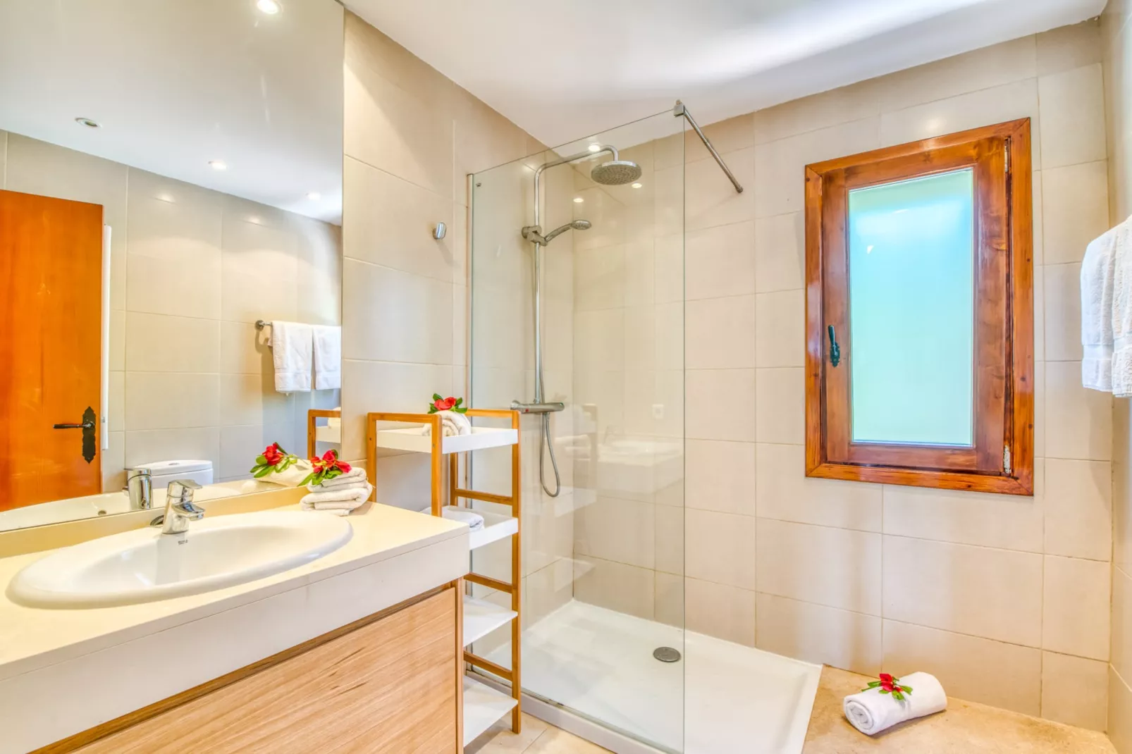 Villa Flores-Bathroom