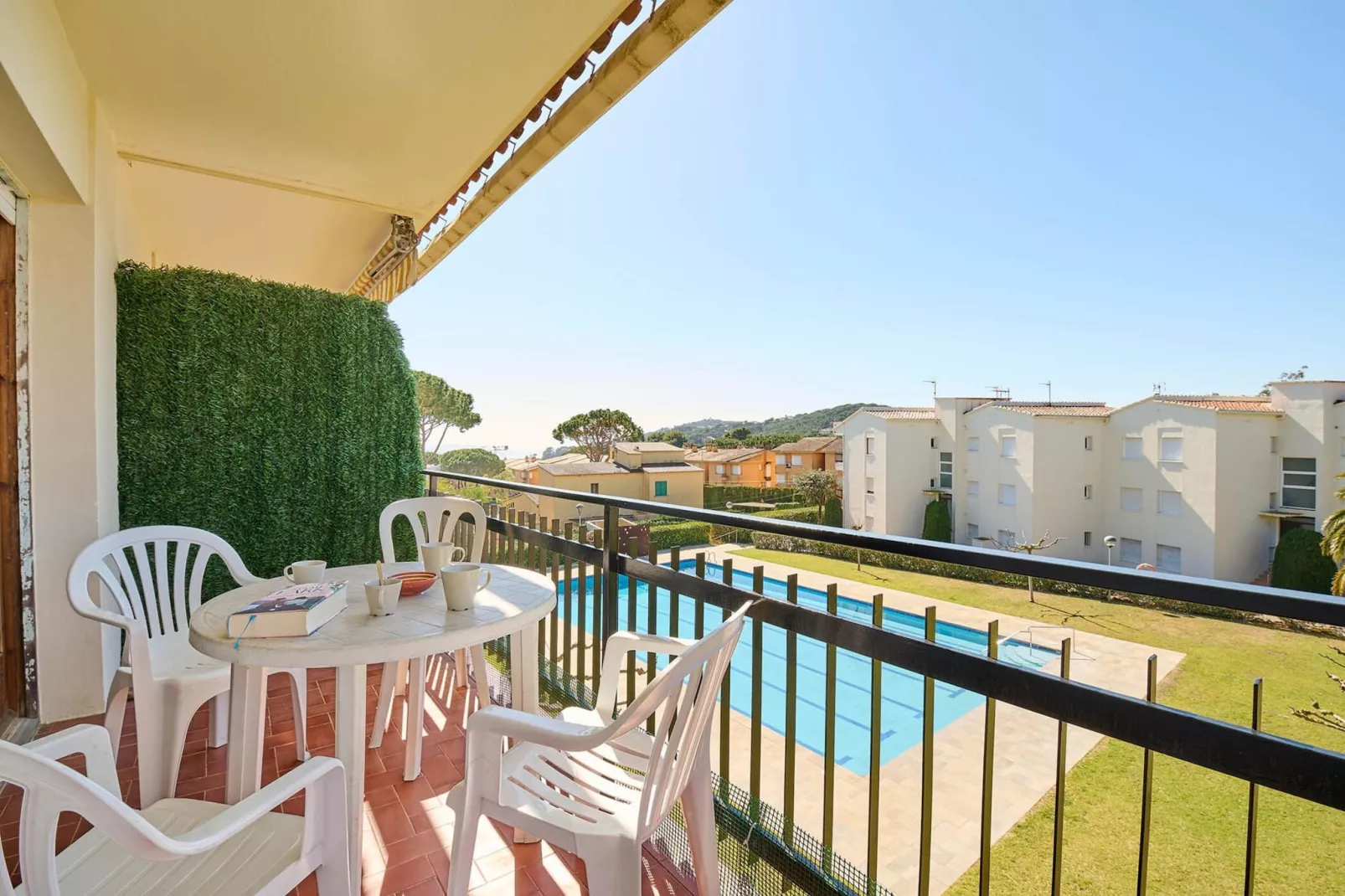 Costa Brava X-3-Terrassenbalkon