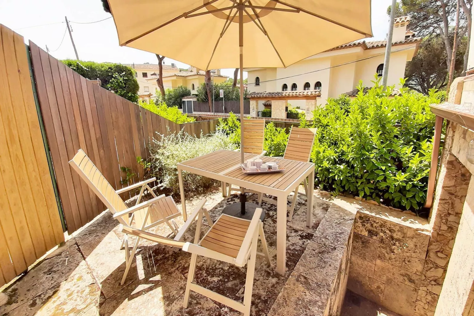 Gregal-Balcon-terrasse