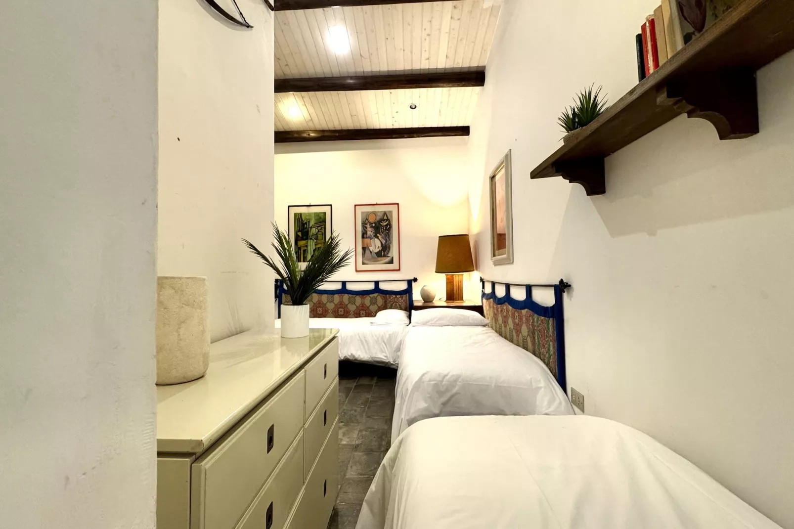 Villa Castelbuono-Bedroom