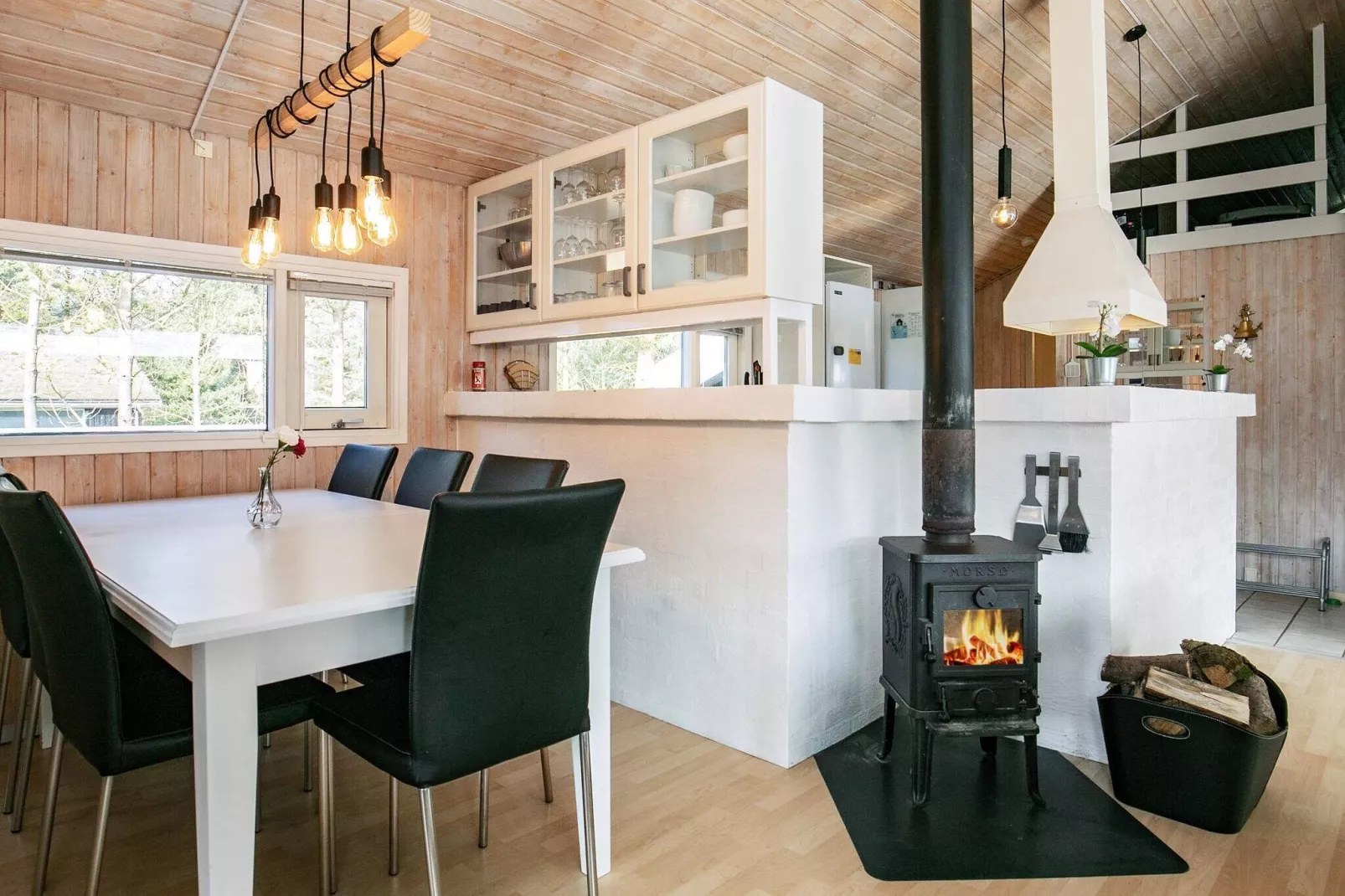 10 person holiday home in Saltum-By Traum-Indoor