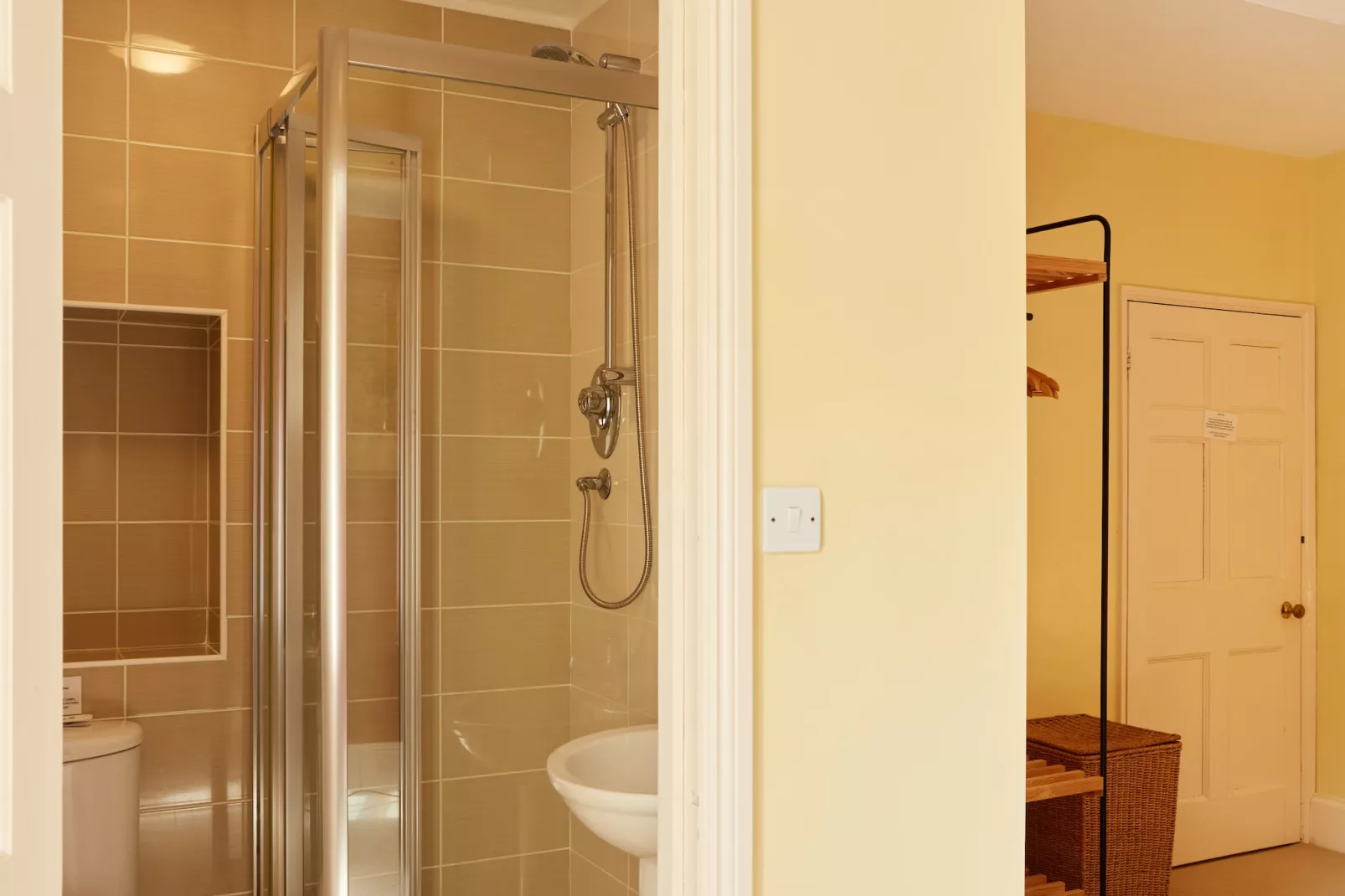 The Farmhouse-Bathroom