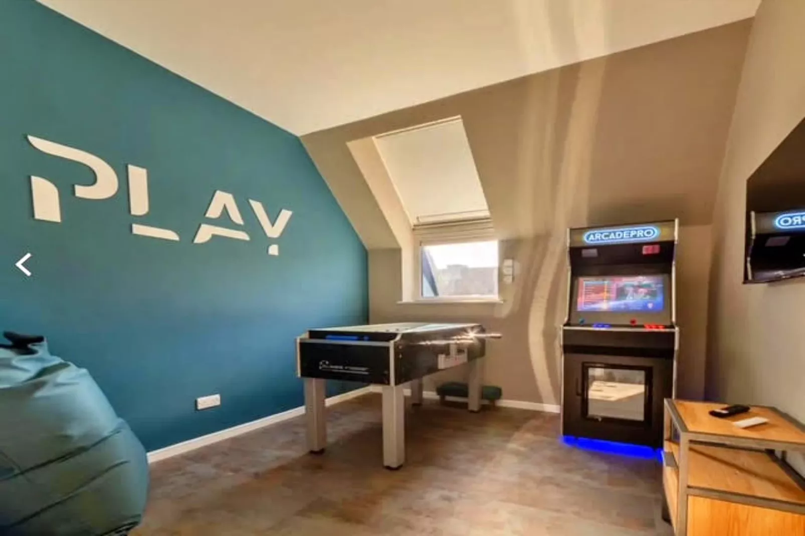 Beach House-Recreation room