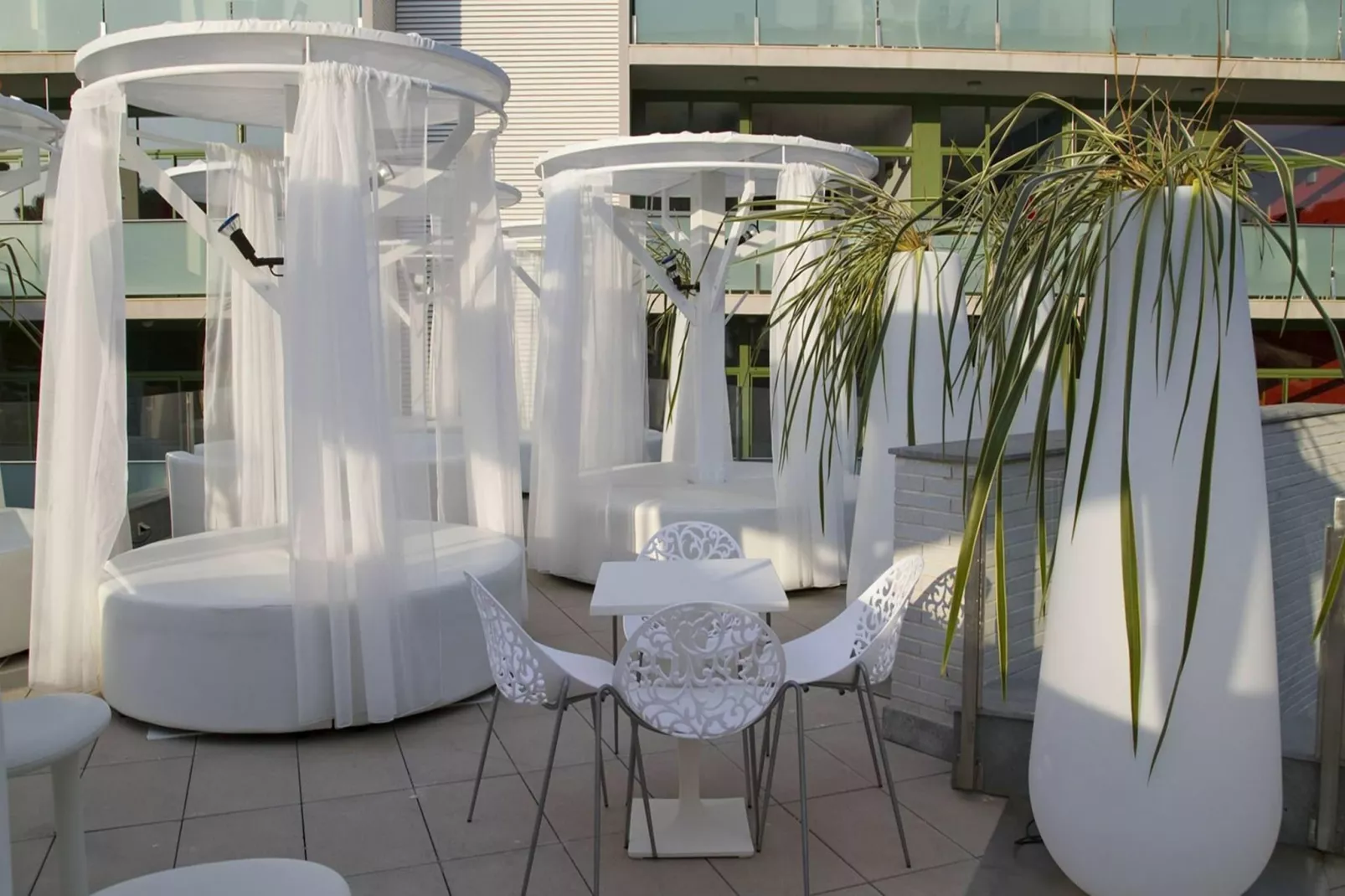 APOLO SUITES RENTALMAR 4/6-Installations