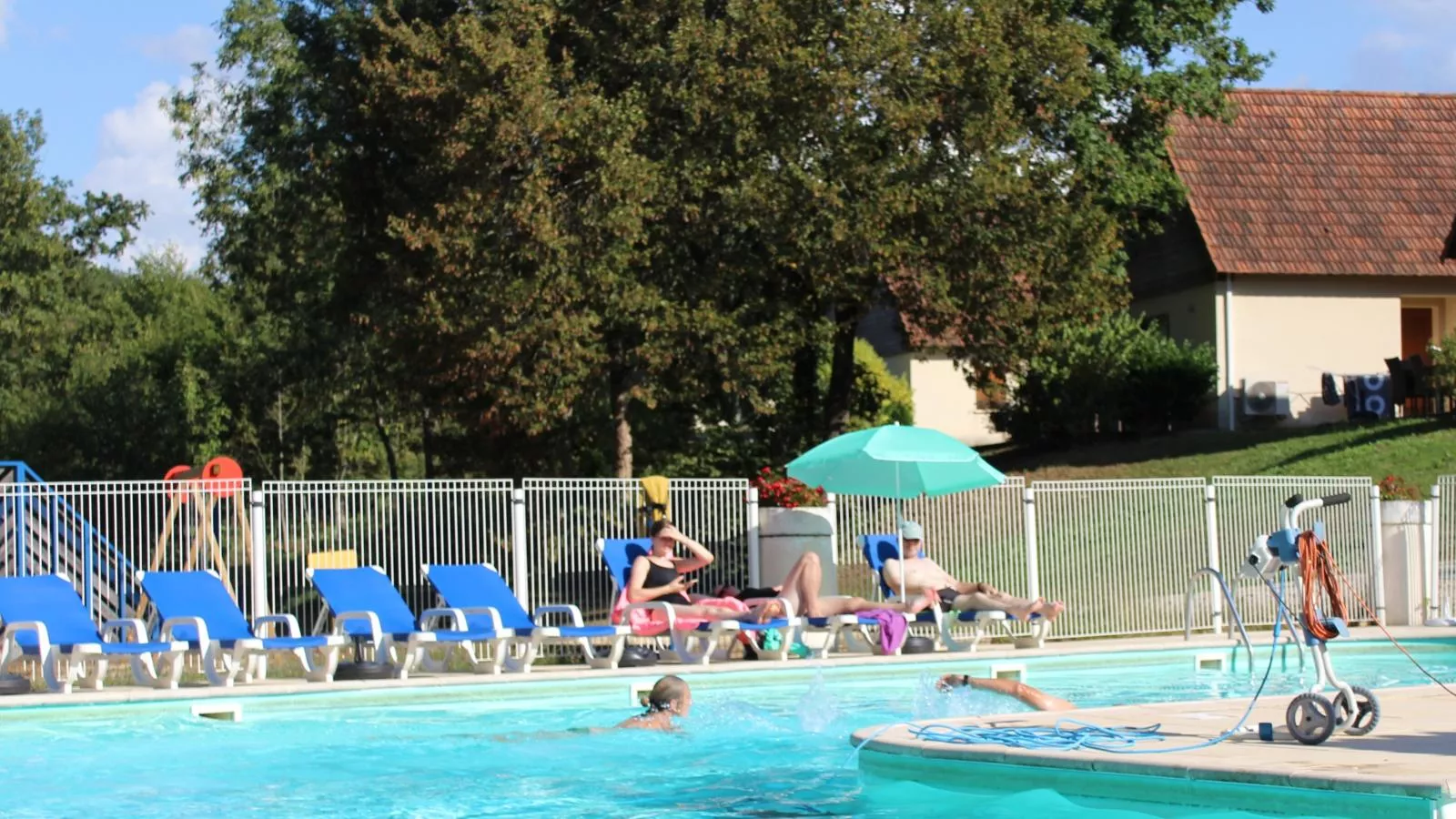 Lac Bleu nr 17-Pool