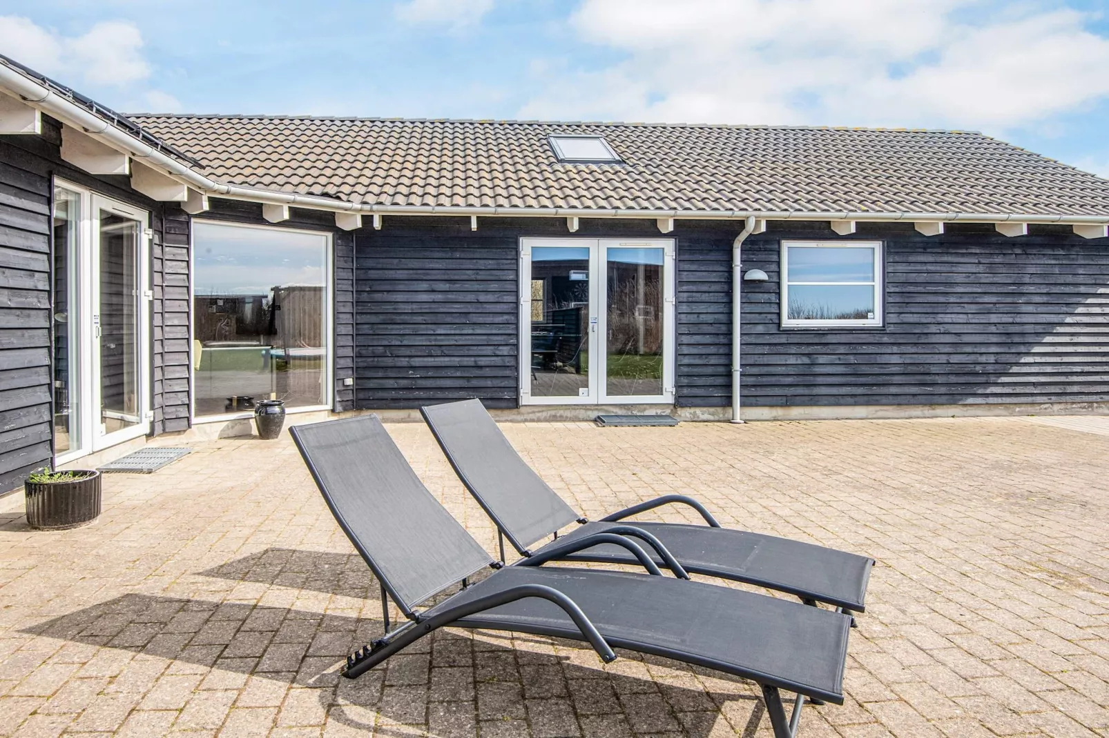 16 person holiday home in Løkken-By Traum-View