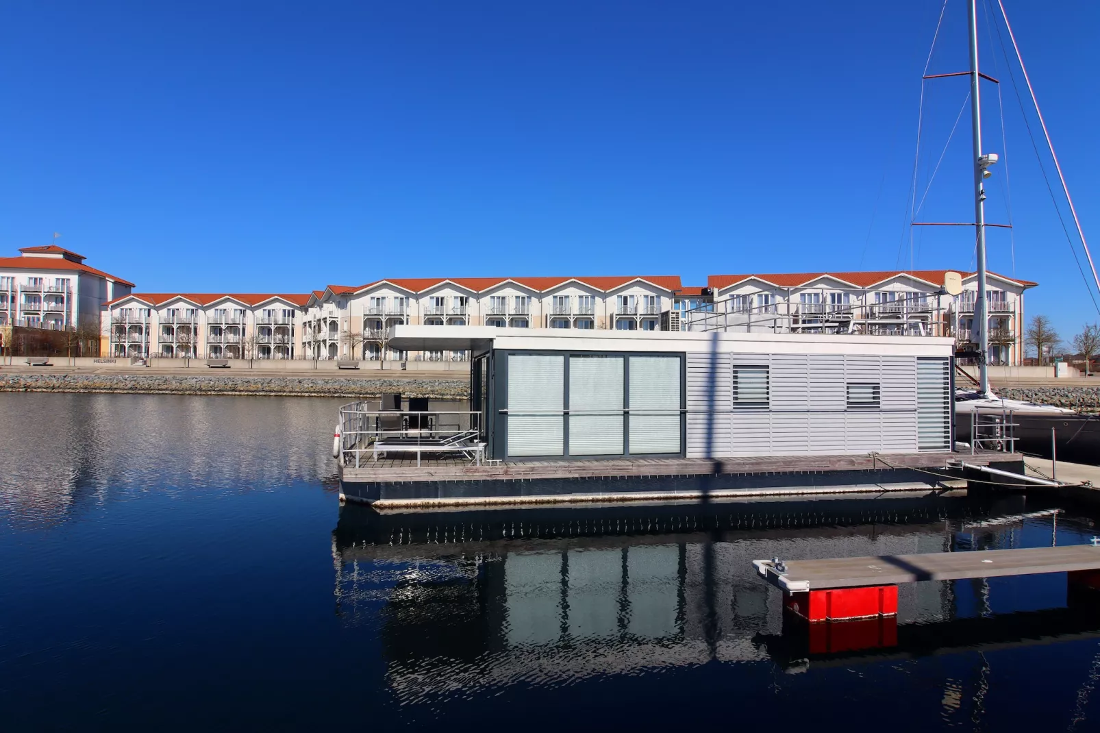 Hausboot Family & Friends LP2 / 1-2 Personen-View summer