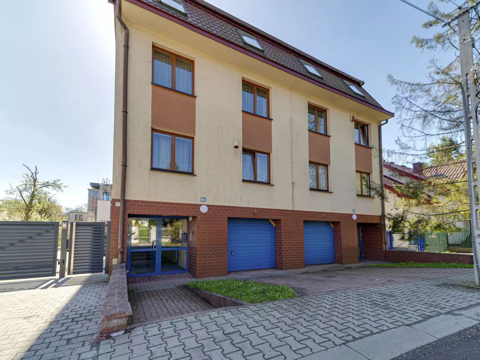 Czarodziejska-Outside