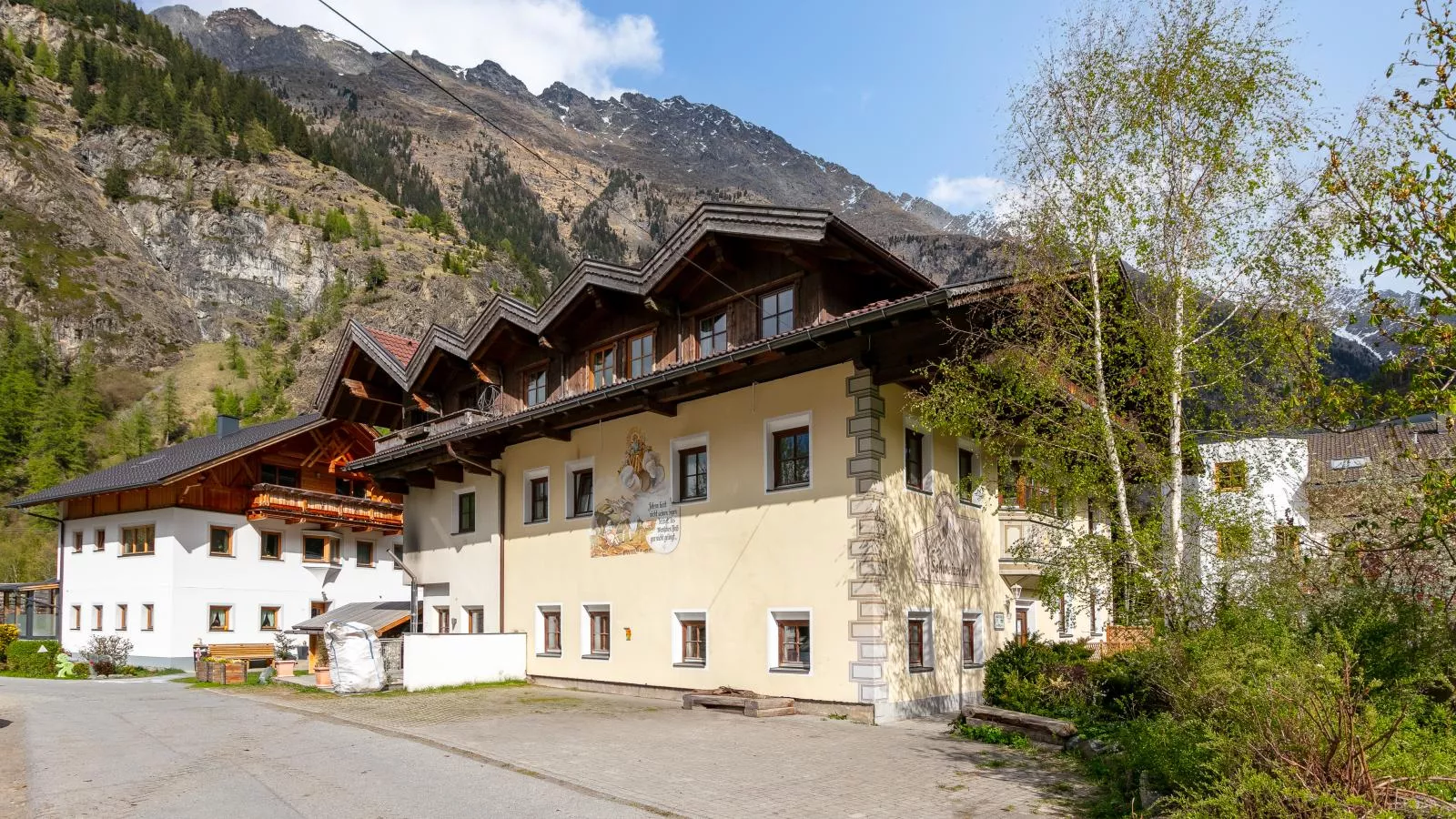 Schweizerhof Apfelrose-Exterior summer