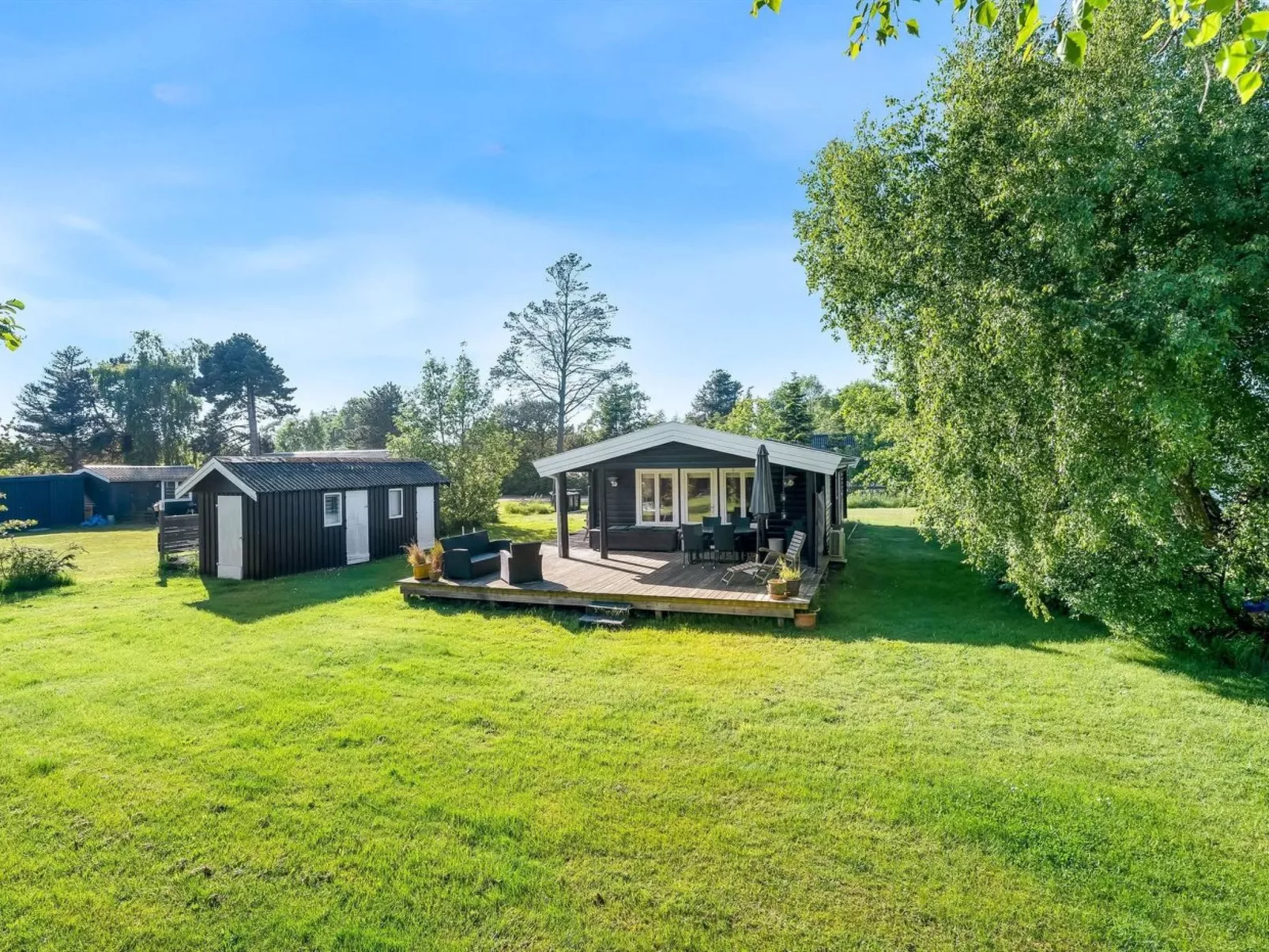 "Bengta" - 500m from the sea-Outside
