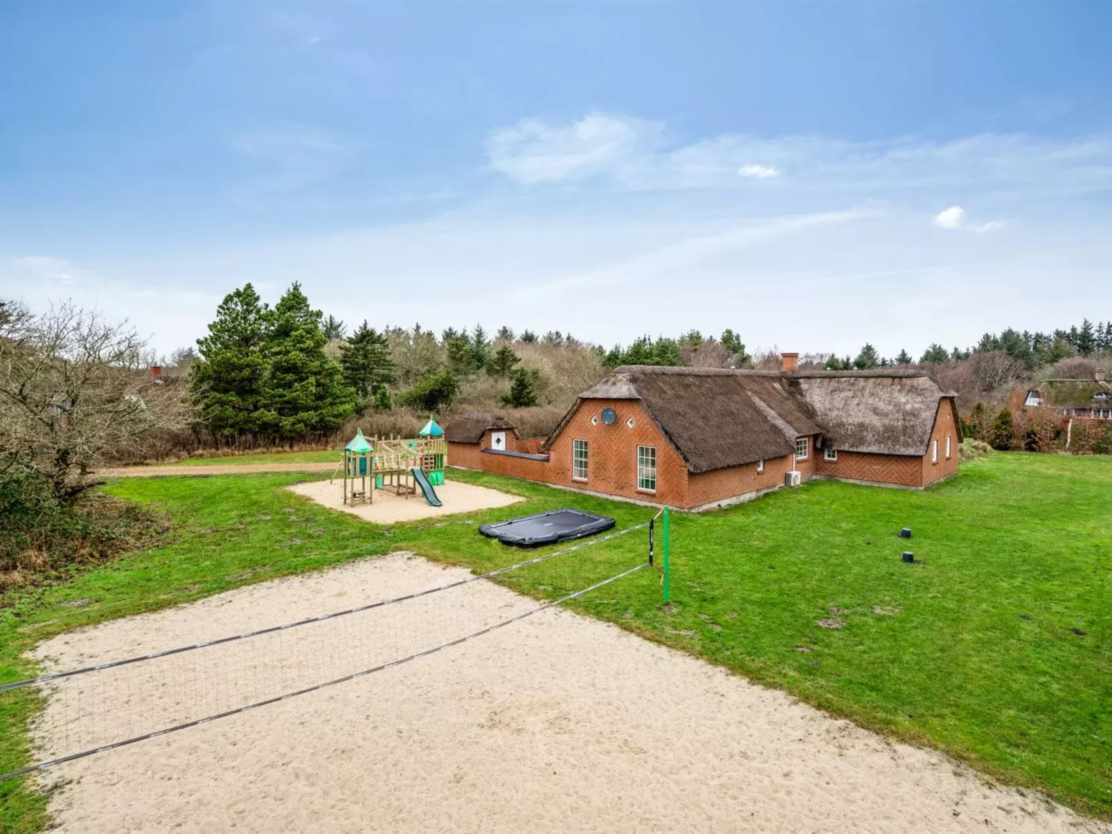 "Aagot" - 1.7km from the sea-Draußen