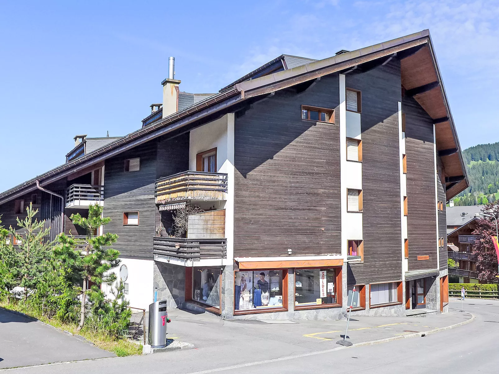 Villars Soleil B 13/14-Outside