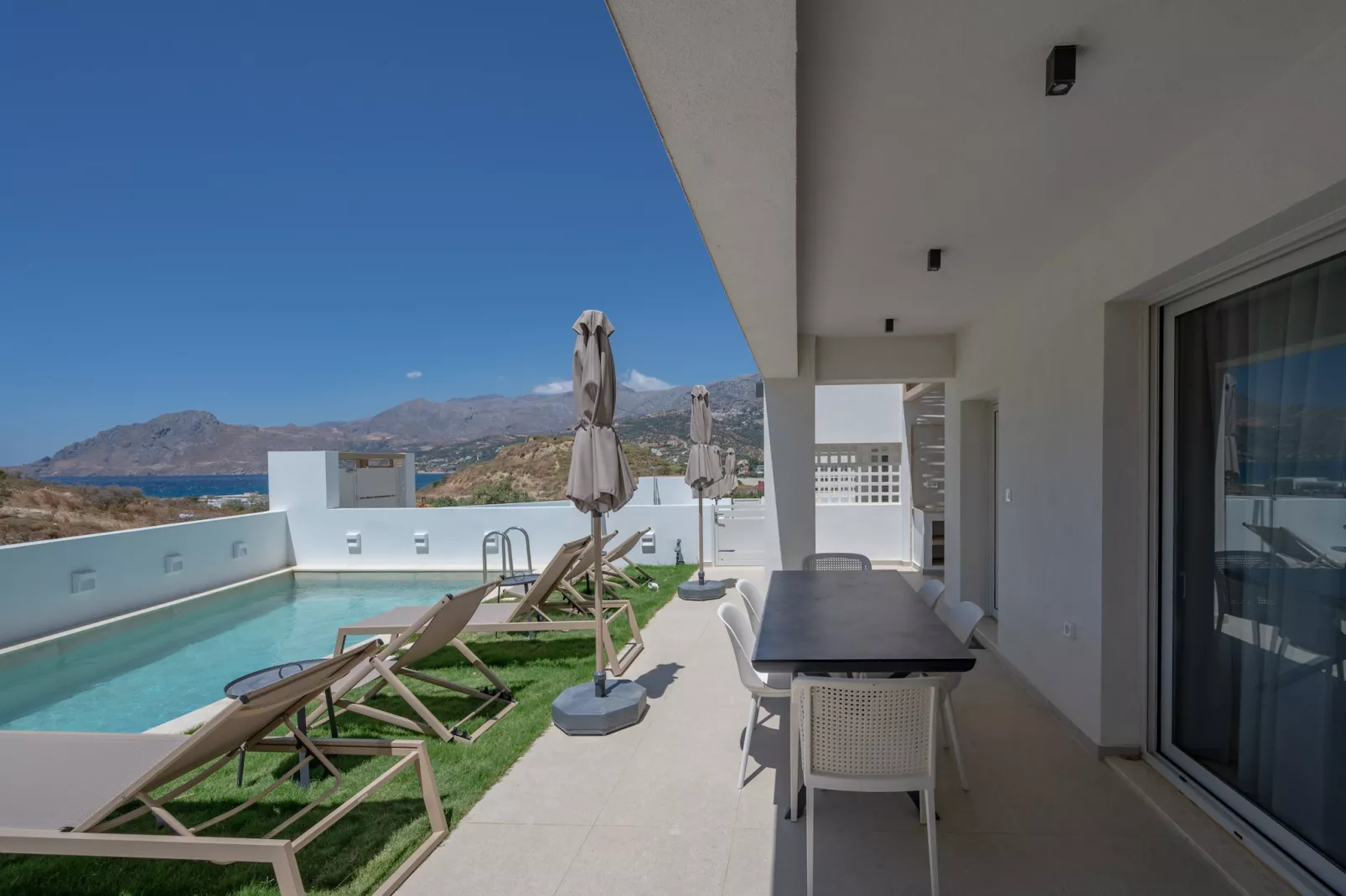 Corallia villa 3-Terrace