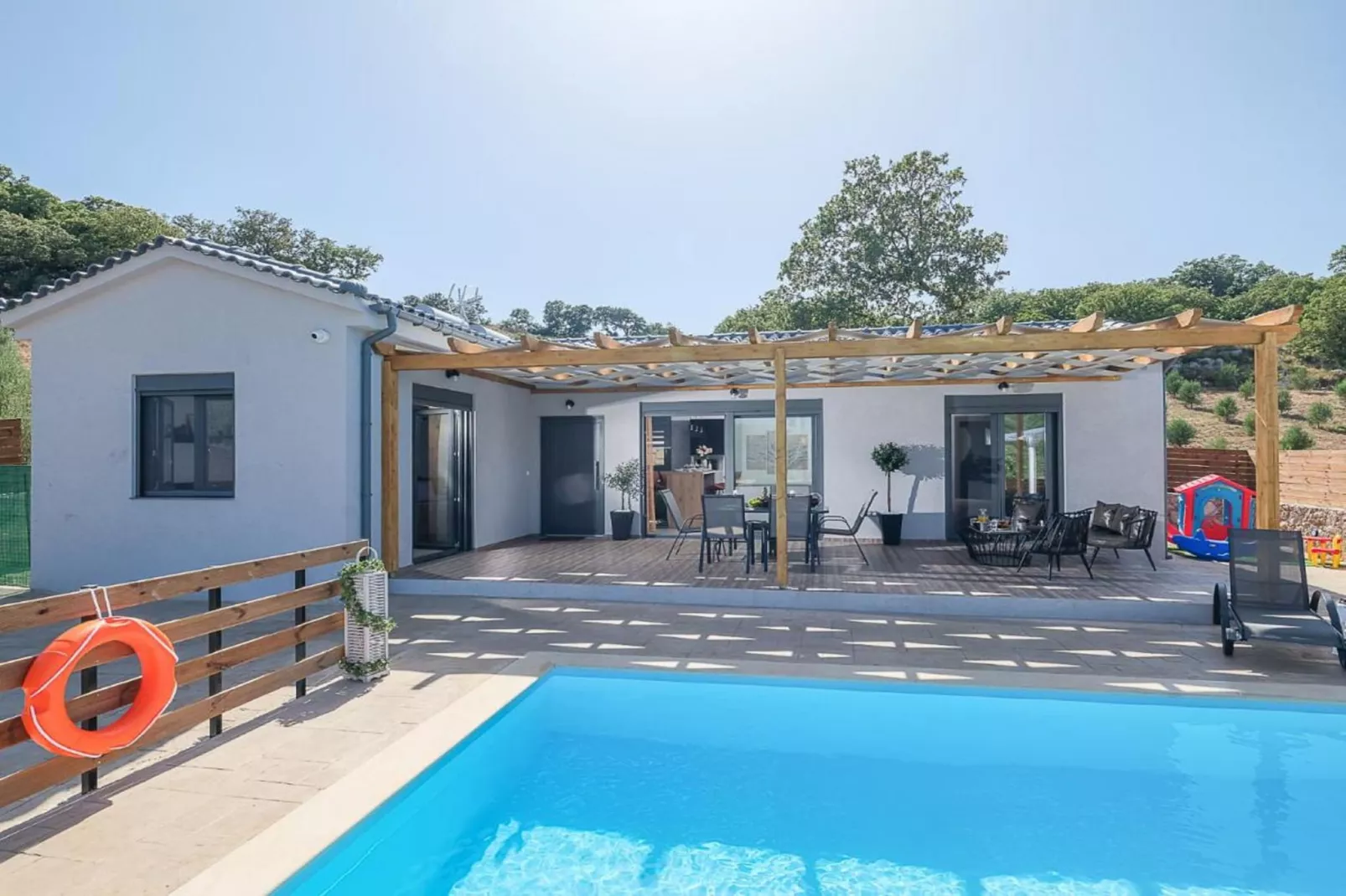 Villa Eleonas-Exterior summer