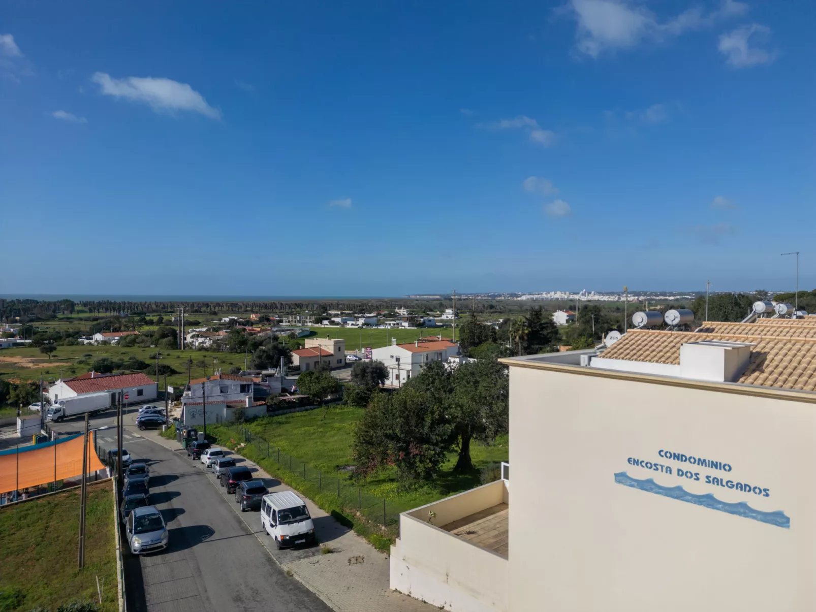 Encosta dos Salgados-Draußen