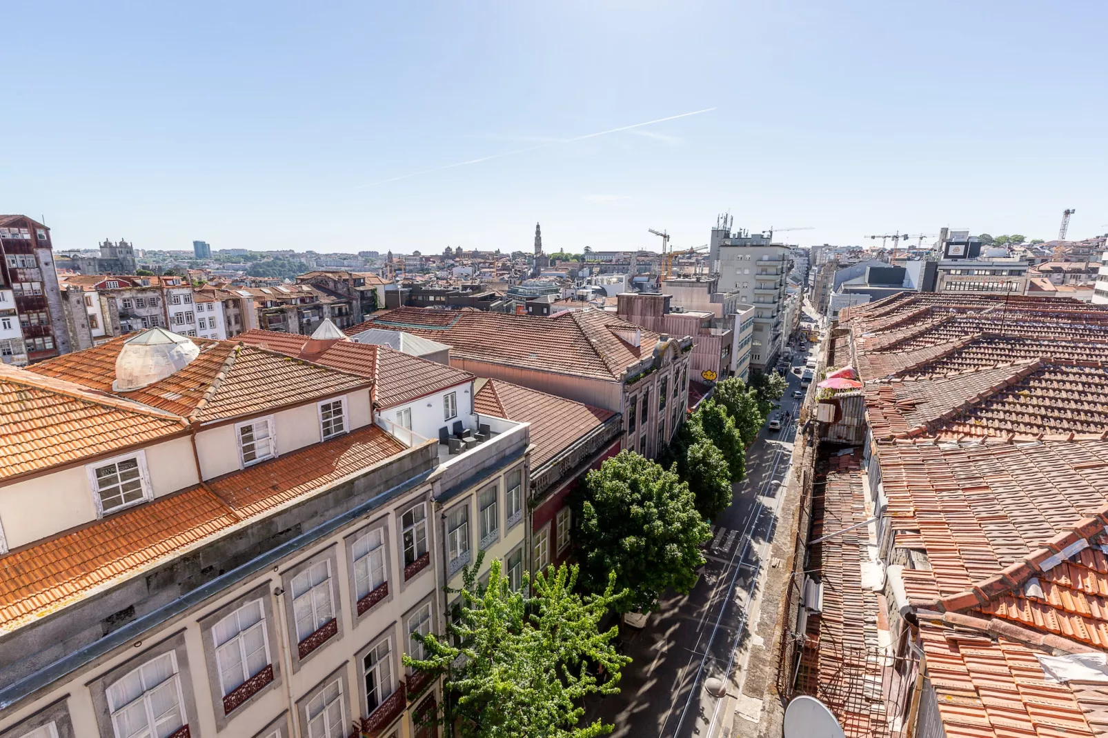 YOUROPO - Central-Aussicht Sommer