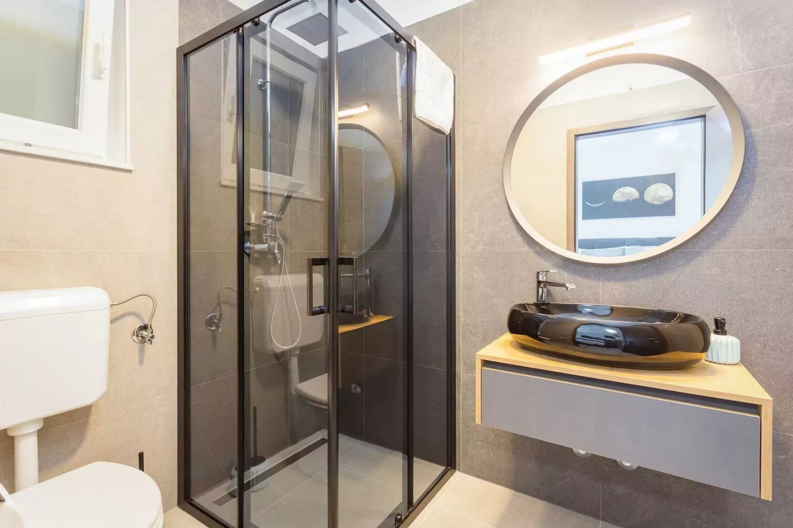 Holiday Home Greta with Private Pool-Bathroom