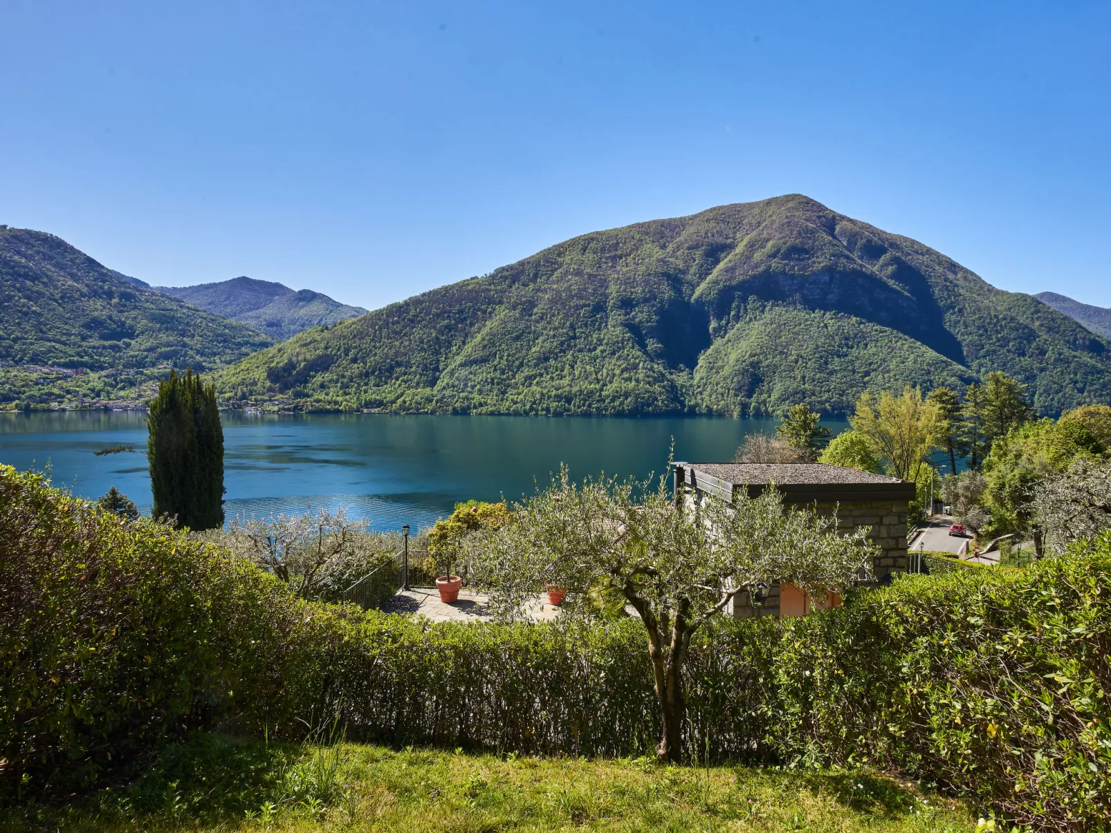 Poggio degli Ulivi-Outside