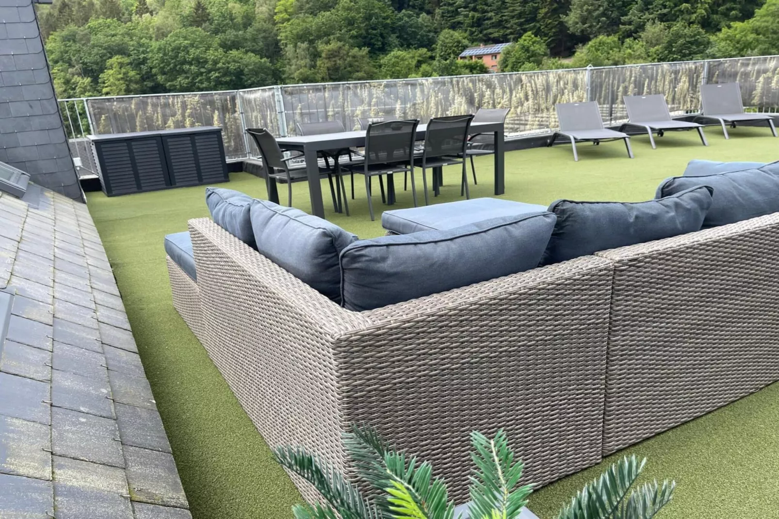 Rooftop Purple-Terrace balcony